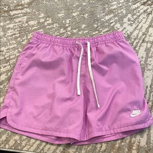Nike Men Athletic Shorts in Light Purple